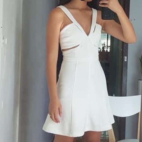 CAMILLA AND MARC C&M Albicocca White Cut Out Skater Dress - Picture 3 of 16